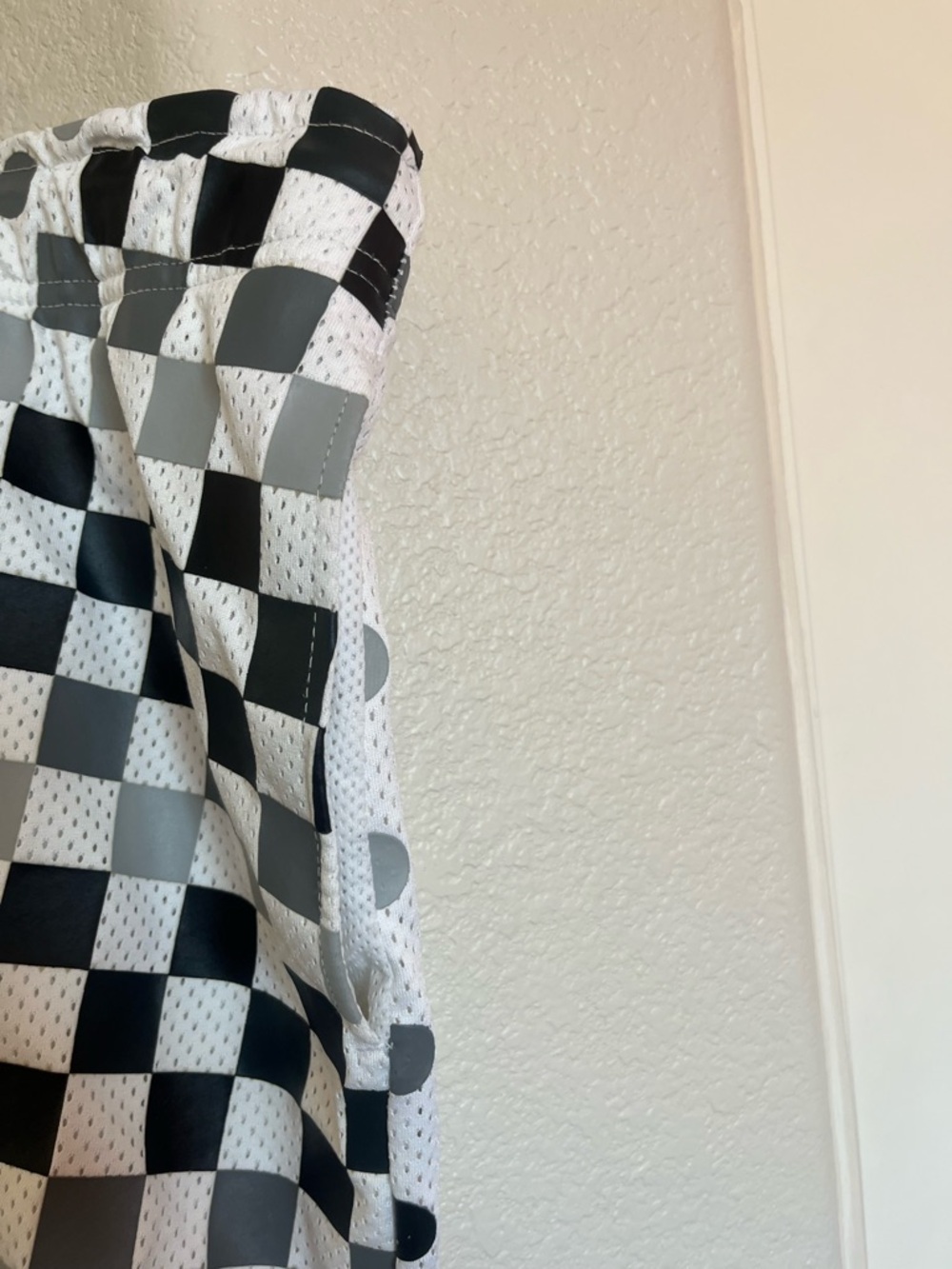 Jordan Men’s Black & White Checkered Athletic Shorts - Picture 4 of 7
